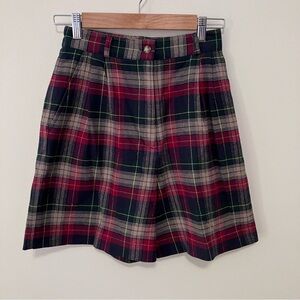 VTG Talbots Size 6P Plaid Cotton Trouser Shorts Pleated Preppy Old Money